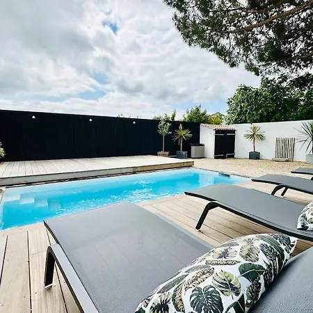 La Des Matelots Villa *